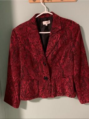 Gillia Red Paisley Patterned Blazer Jacket